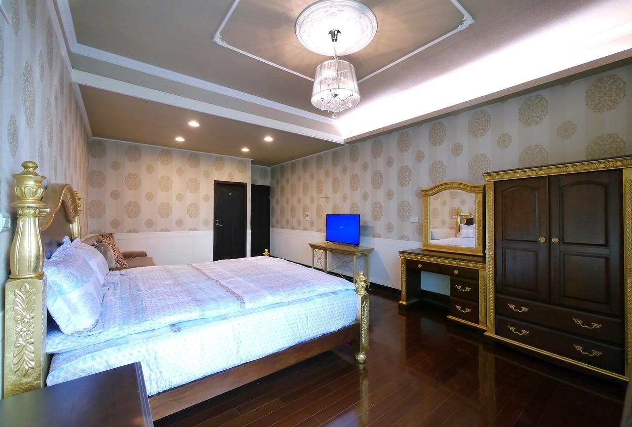ฉือ ฉือ บี แอนด์ บี Apartment ไถหนาน ภายนอก รูปภาพ